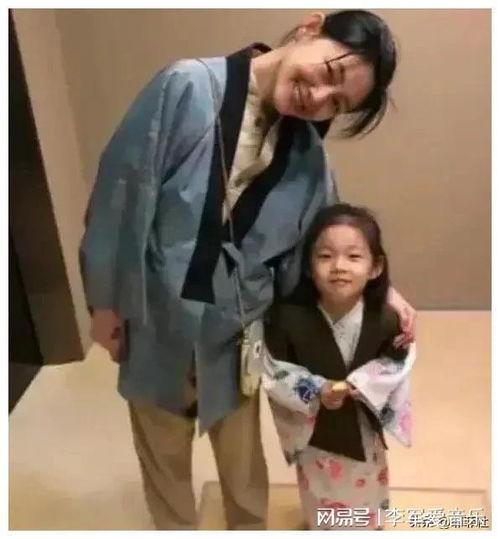 娱乐圈吃瓜爆料搞笑,明星们的“意外”瞬间 第3张 娱乐圈吃瓜爆料搞笑,明星们的“意外”瞬间 第3张