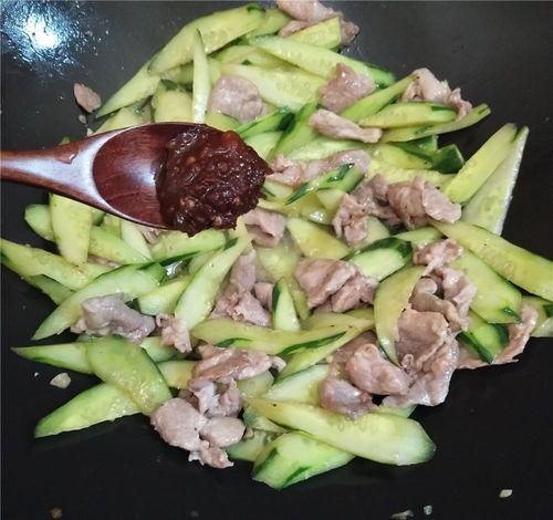 娱乐吃瓜酱皮肤管理,皮肤管理新潮流 第3张 娱乐吃瓜酱皮肤管理,皮肤管理新潮流 第3张